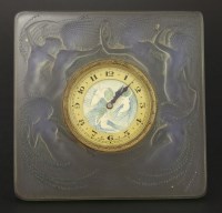 Lot 178 - A Lalique 'Naiades' opalescent glass clock