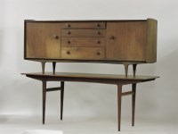 Lot 682 - A 'Younger' teak dining table