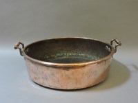 Lot 431 - An early 19th century copper preserve pan