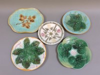 Lot 359 - Two George Jones majolica plates