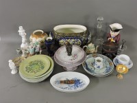 Lot 444 - A quantity of mixed ceramics