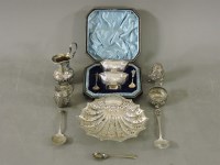 Lot 249 - A silver cruet set