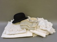 Lot 377 - A quantity of table linen