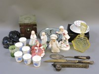 Lot 524 - Three Royal Doulton figures