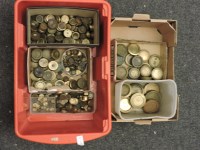 Lot 545 - A large quantity of various cup weights