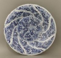 Lot 25 - A blue and white Dish