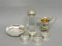 Lot 110 - A small silver cream jug