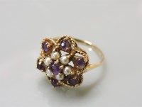 Lot 47 - A 9ct gold amethyst and split cultured pearl cluster ring