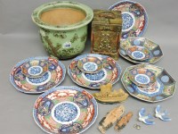 Lot 374 - Chinese ceramics