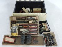 Lot 425 - Trix Twin railway equipment