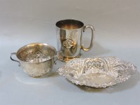 Lot 111 - A silver christening cup