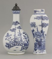 Lot 38 - Two blue and white Vases