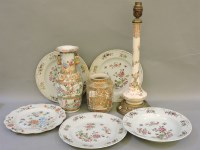 Lot 417 - A small quantity of Oriental ceramics