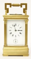 Lot 292 - A French brass carriage clock