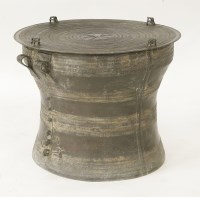 Lot 161 - A Sino-Shan bronze drum