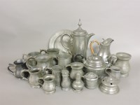 Lot 158 - A quantity of 18th century and later pewter