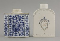 Lot 383 - A blue and white tea canister