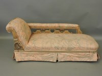 Lot 459 - A Victorian chaise longue