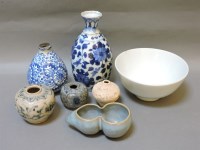 Lot 132 - Five small Oriental vases