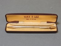 Lot 80 - A cased 9ct gold Yard-O-Led propelling pencil