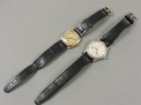 Lot 55 - A gentleman's 9ct gold Mappin mechanical strap watch