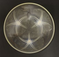 Lot 113 - A Lalique 'Volubilis' bowl