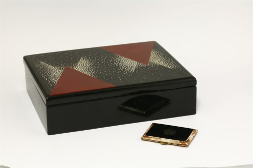 Lot 136 - A French lacquered cigar box