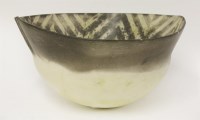 Lot 431 - A pottery bowl