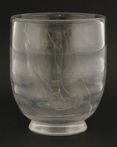 Lot 411 - An Orrefors 'Pearl Diver' clear glass vase