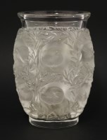 Lot 111 - A Lalique 'Bagatelle of Love Birds' vase