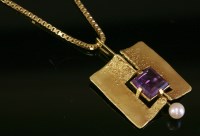 Lot 481 - A Continental amethyst and cultured pearl gold pendant