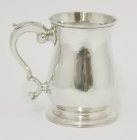 Lot 161 - A George III silver mug