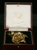 Lot 453 - An 18ct gold