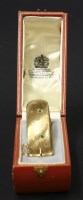 Lot 474 - A cased 9ct gold