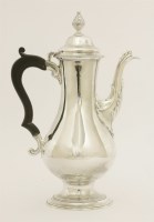 Lot 129 - A George III silver coffee pot
