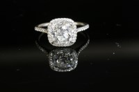 Lot 559 - A diamond set legacy ring