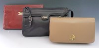 Lot 473 - A Mappin & Webb vintage red leather envelope clutch bag