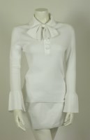 Lot 224 - A Chanel white cotton knitted top