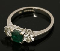 Lot 553 - An 18ct white gold