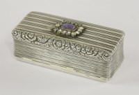 Lot 235 - A George IV silver snuff box