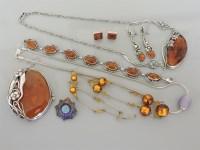 Lot 66 - A quantity of amber and costume jewellery