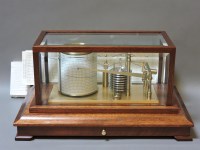 Lot 294 - ##A modern barograph