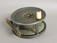 Lot 147 - A 4¼in salmon reel