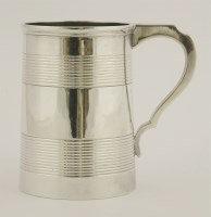 Lot 128 - An Edwardian silver mug