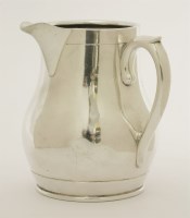 Lot 168 - A large Edwardian silver cream jug