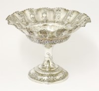 Lot 86 - A Victorian silver fruit bowl