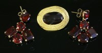 Lot 468 - A Victorian gold garnet brooch