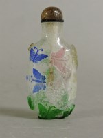 Lot 55 - A Chinese overlaid glass scent bottle and stopper