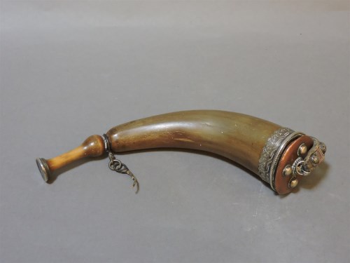Lot 78 - A Indo-Persian powder horn