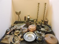 Lot 199 - A large quantity of metal wares